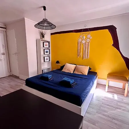 Charming Duplex In The Heart Of
